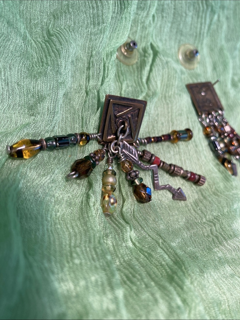 Vtg Robert Shields Signed Handmade Dangle Arrow Earrings - Picture 7 of 7